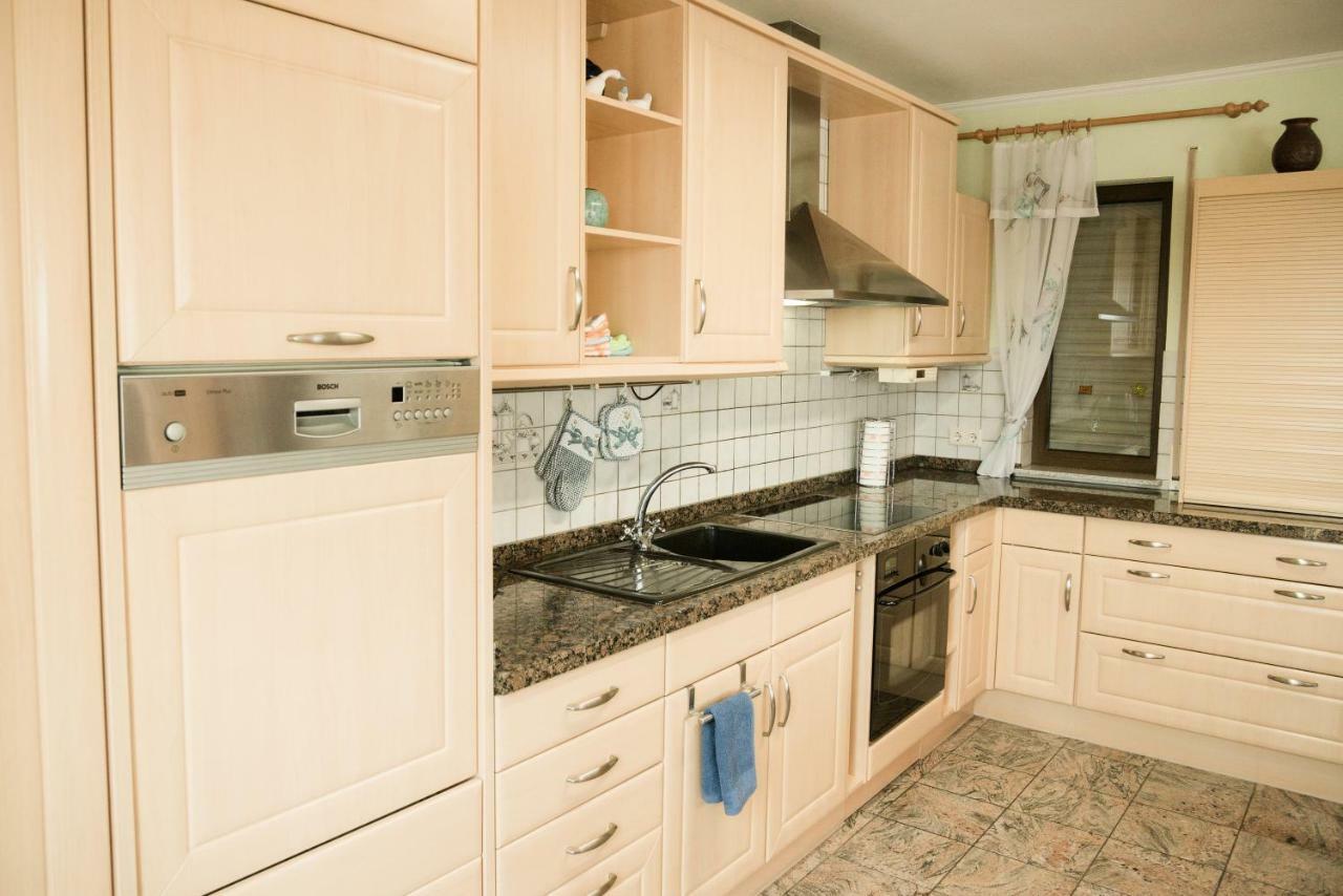 Haus Helene Apartment Ochtendung Екстериор снимка