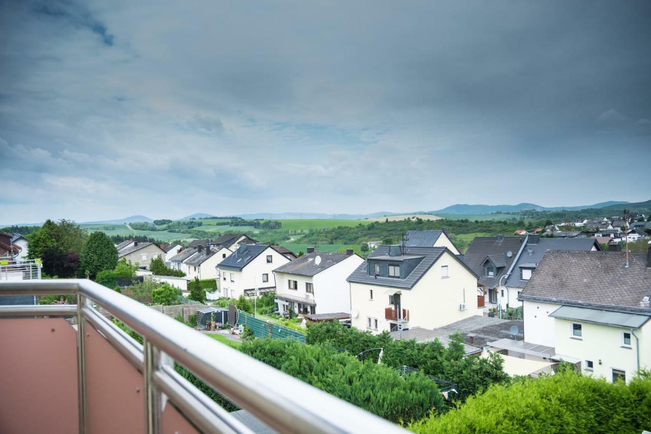 Haus Helene Apartment Ochtendung Екстериор снимка